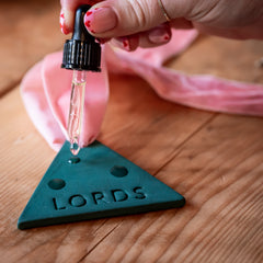 Ceramic Triangle Hanger