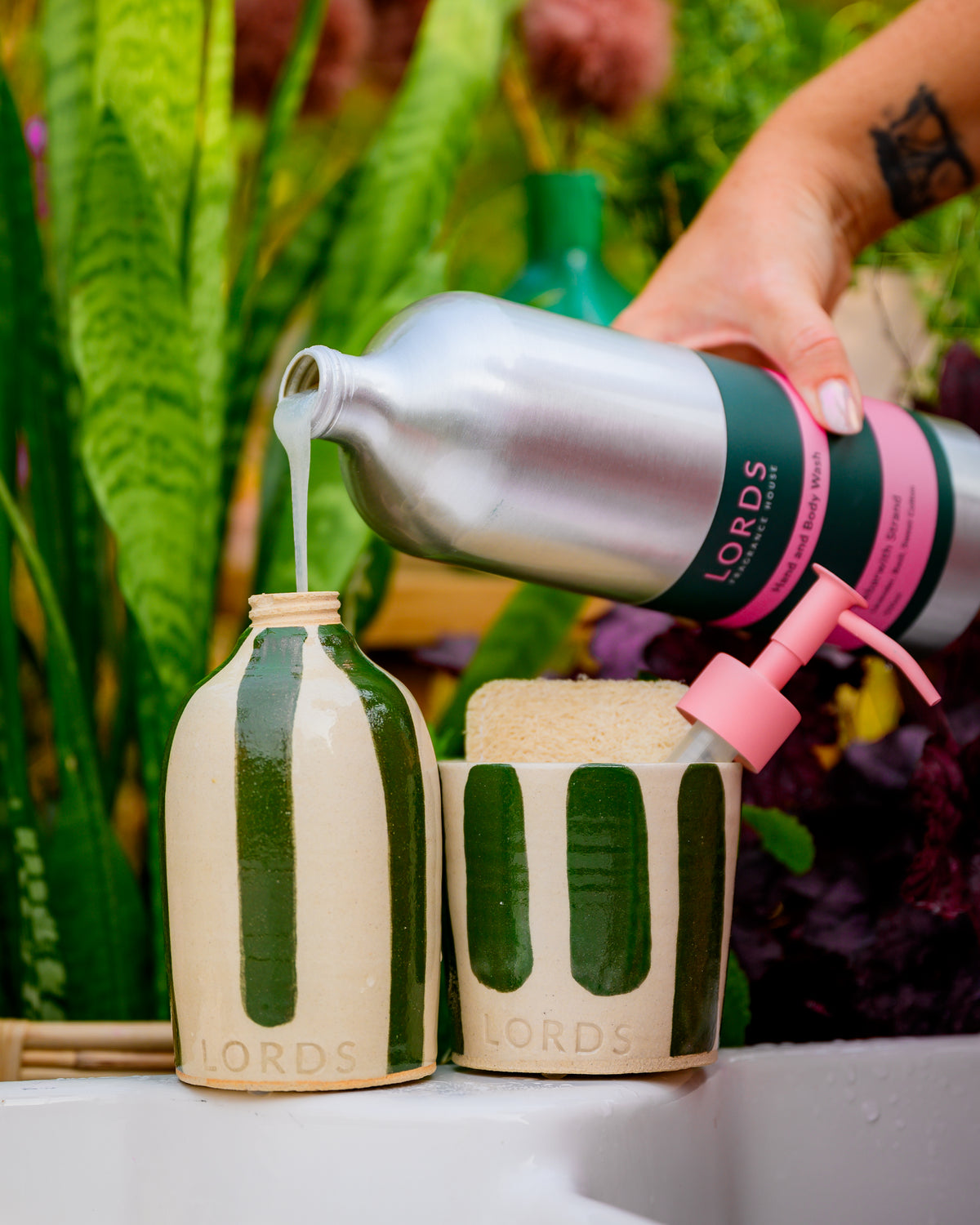 Ceramic Stripe Soap Holder & 1 Litre Refill Set