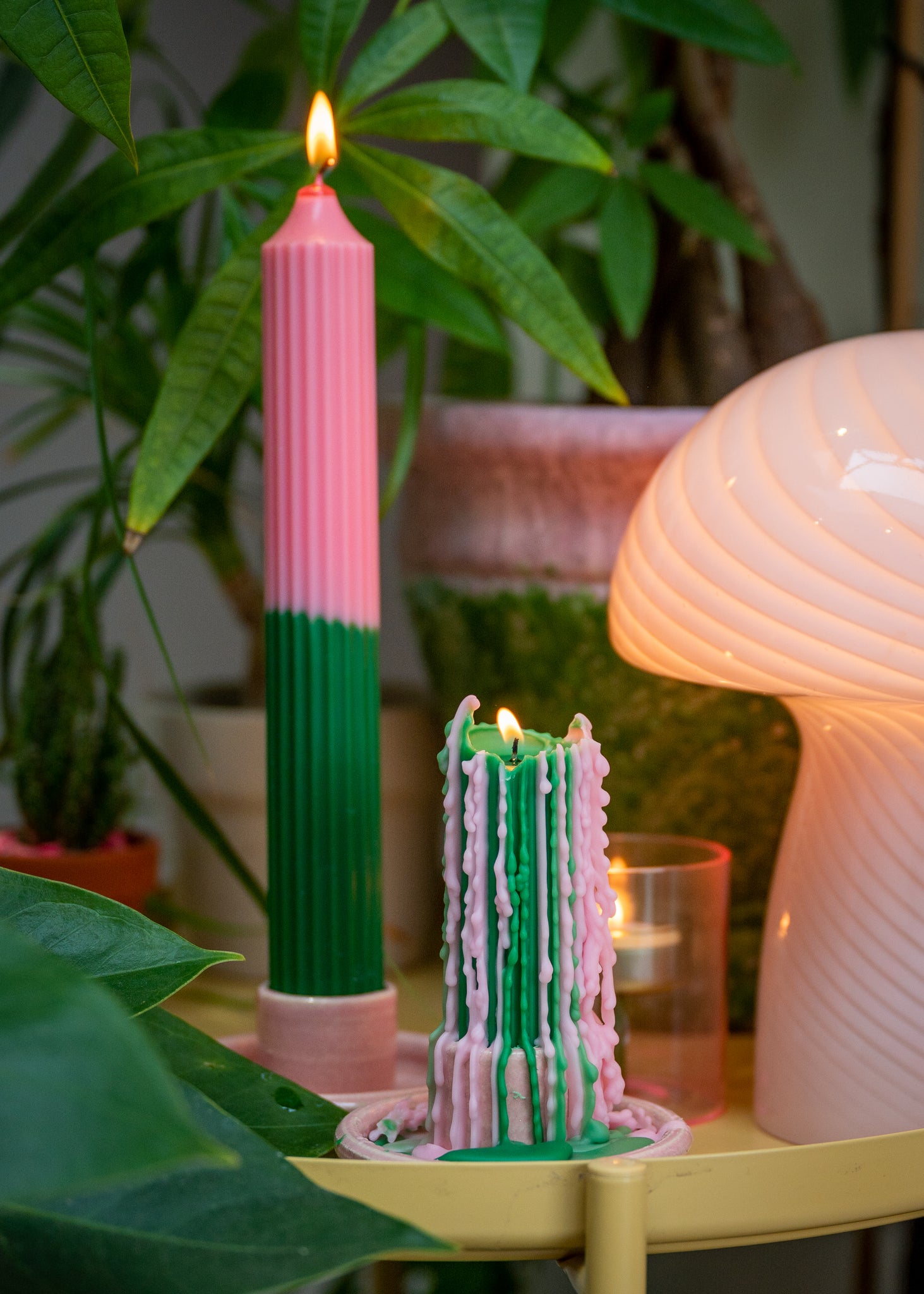 Velas de pilar de remolino verde y rosa, decoración de velas